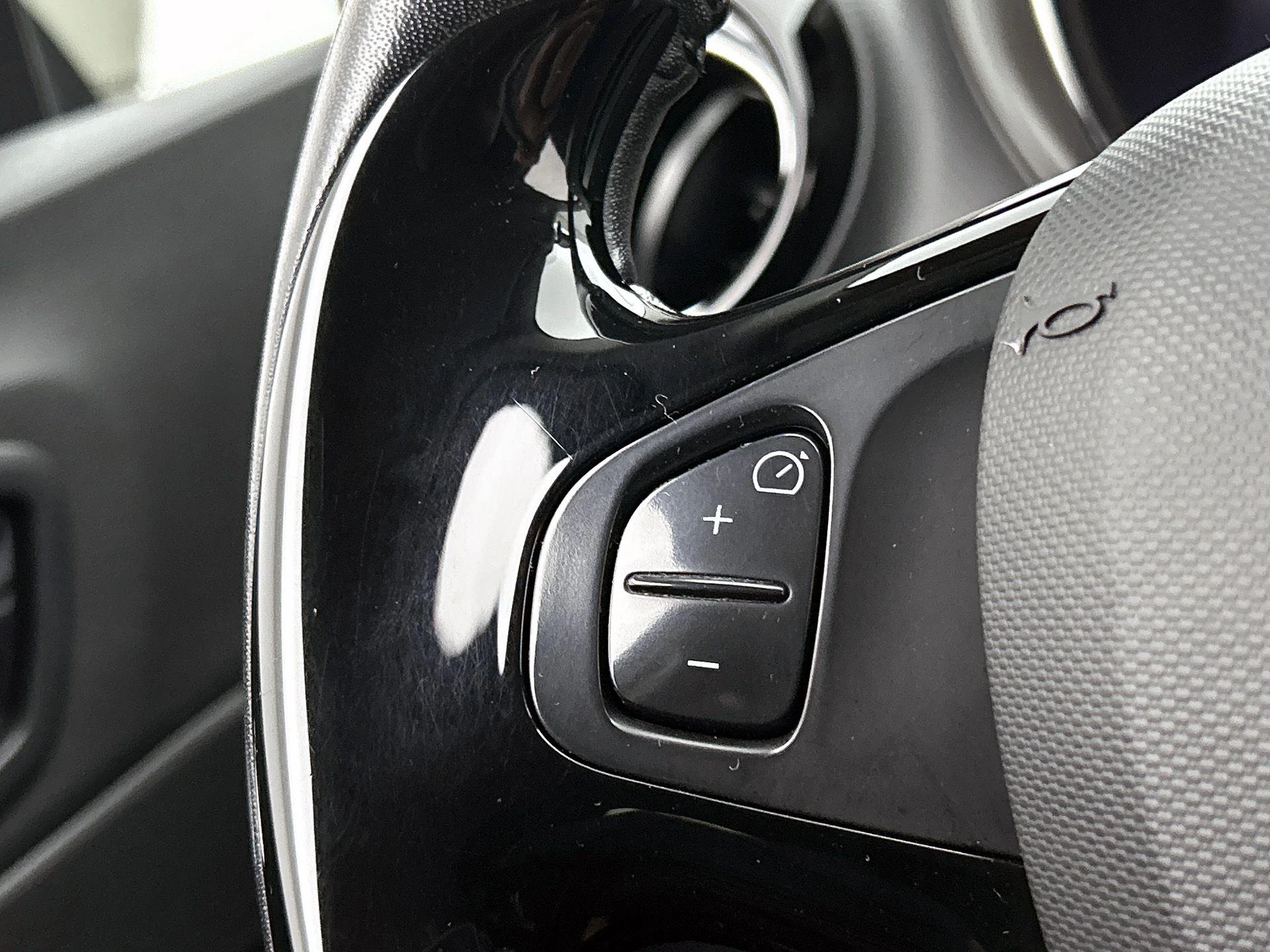 Renault-Captur-image-5