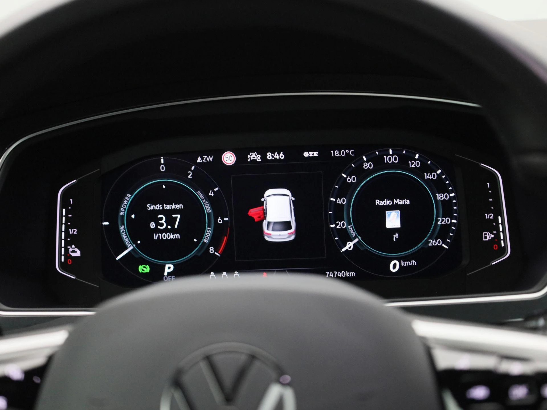 Volkswagen-Tiguan-image-7