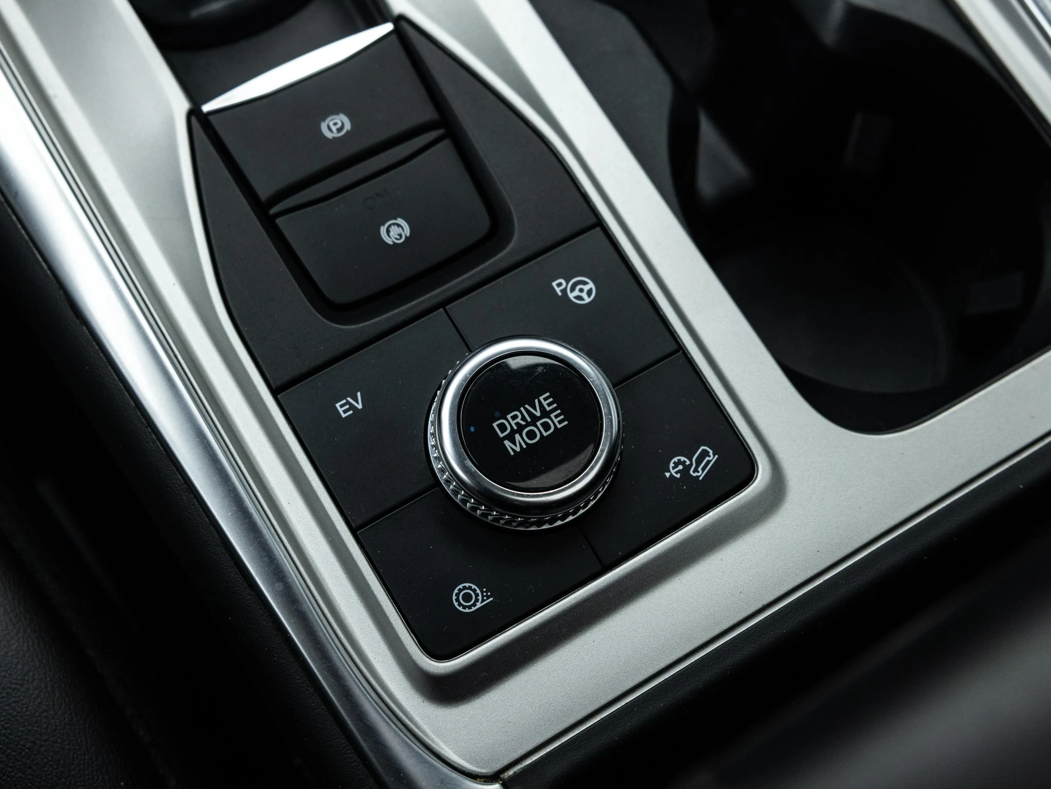 Ford-Explorer-image-30