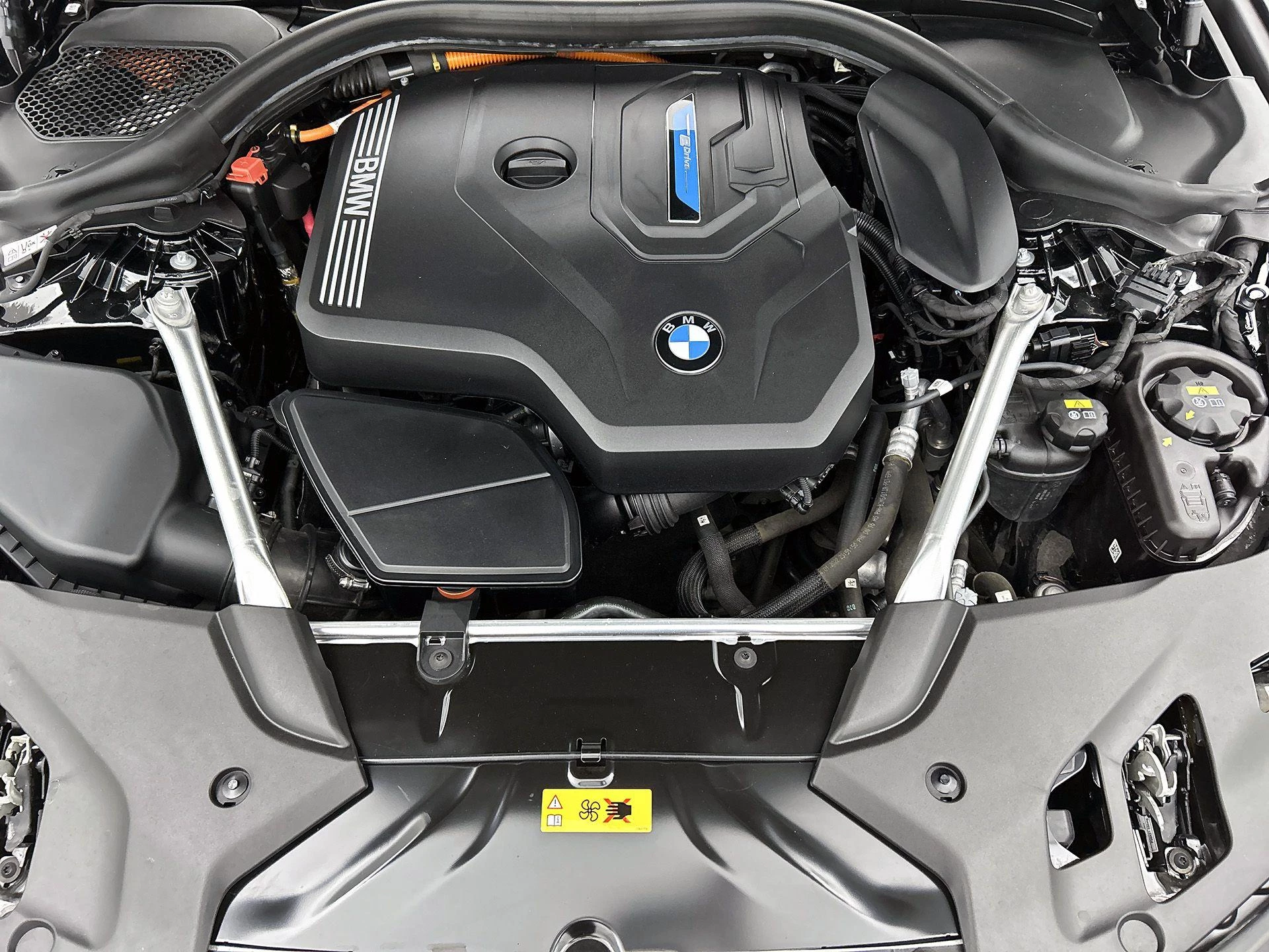 BMW-5 Serie-image-34