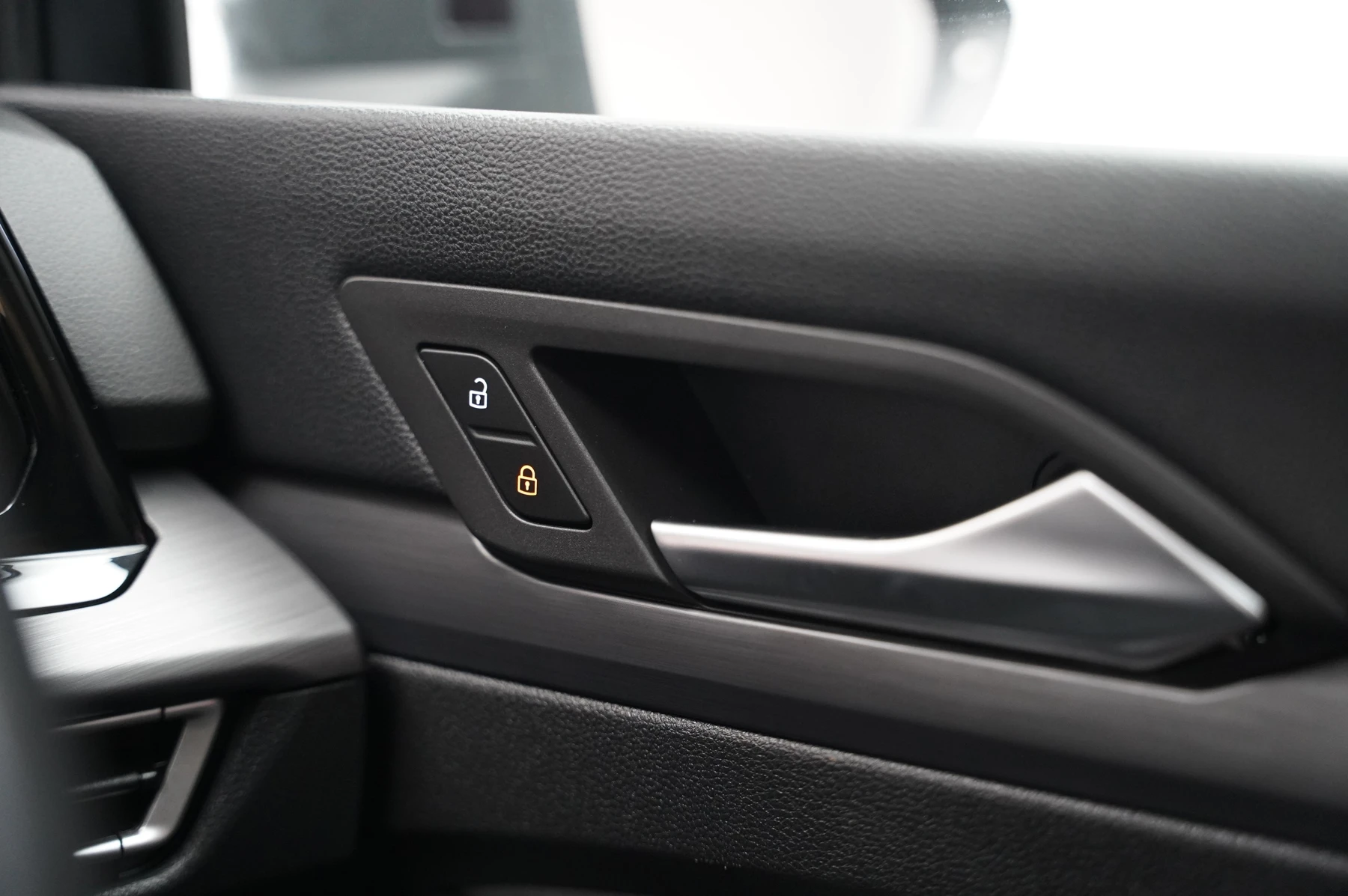 Volkswagen-Golf-image-21