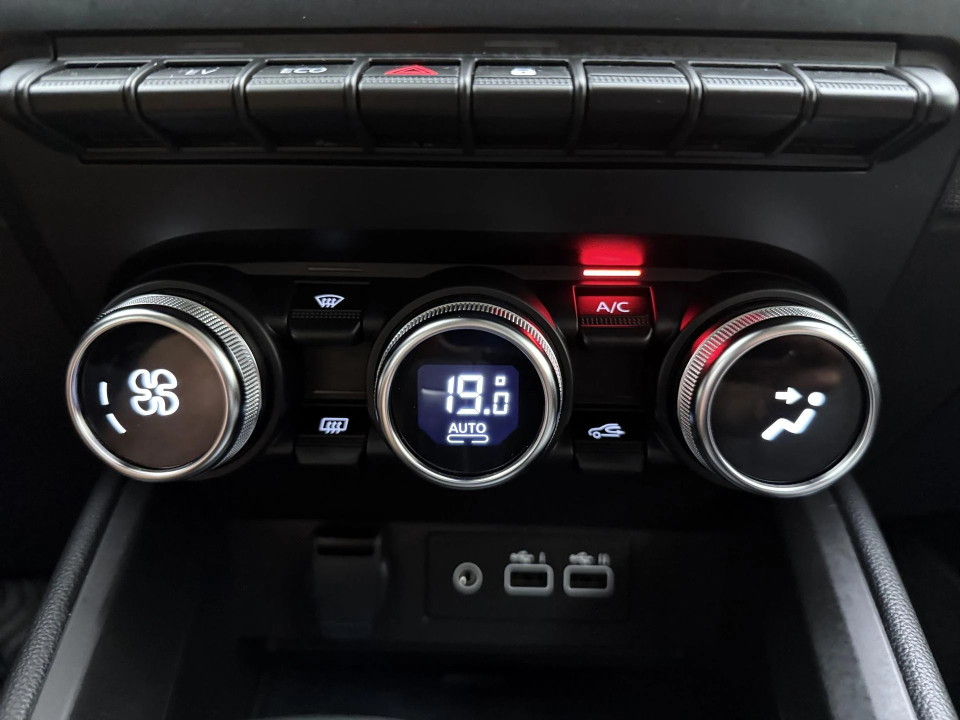 Mitsubishi Colt 1.6 HEV Intense