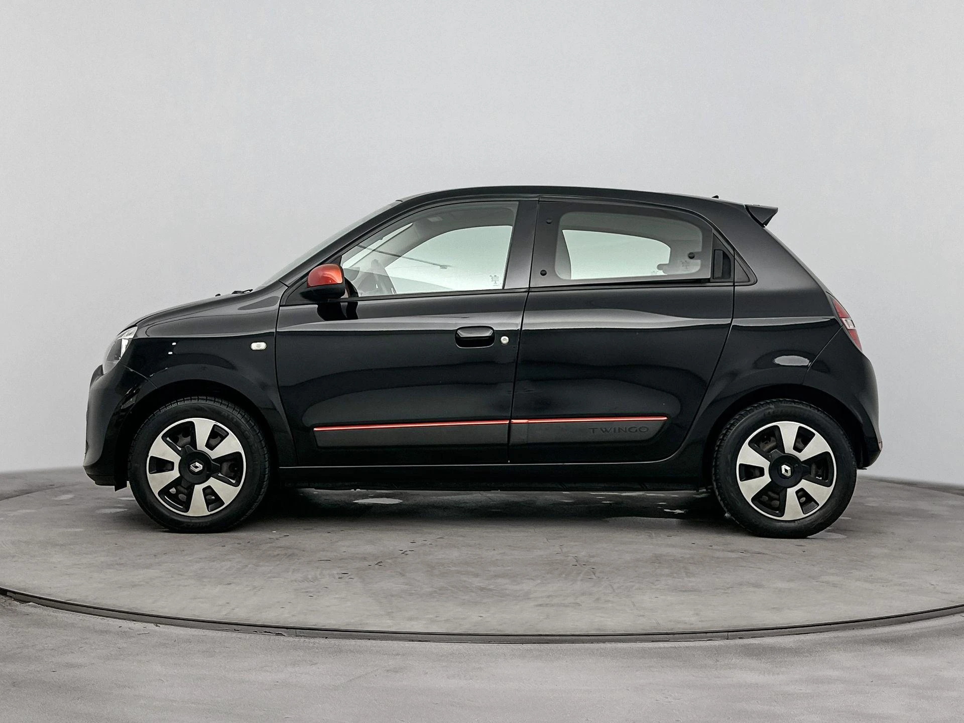 Renault-Twingo-image-1
