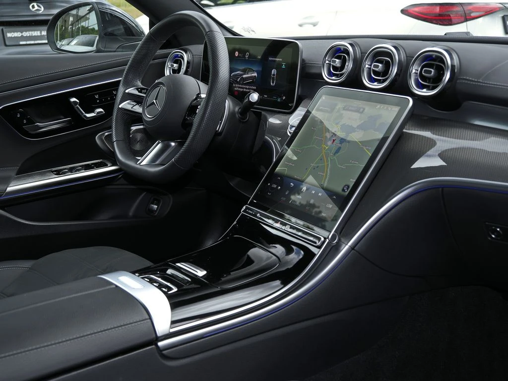 Mercedes-Benz-CLE 200-image-9