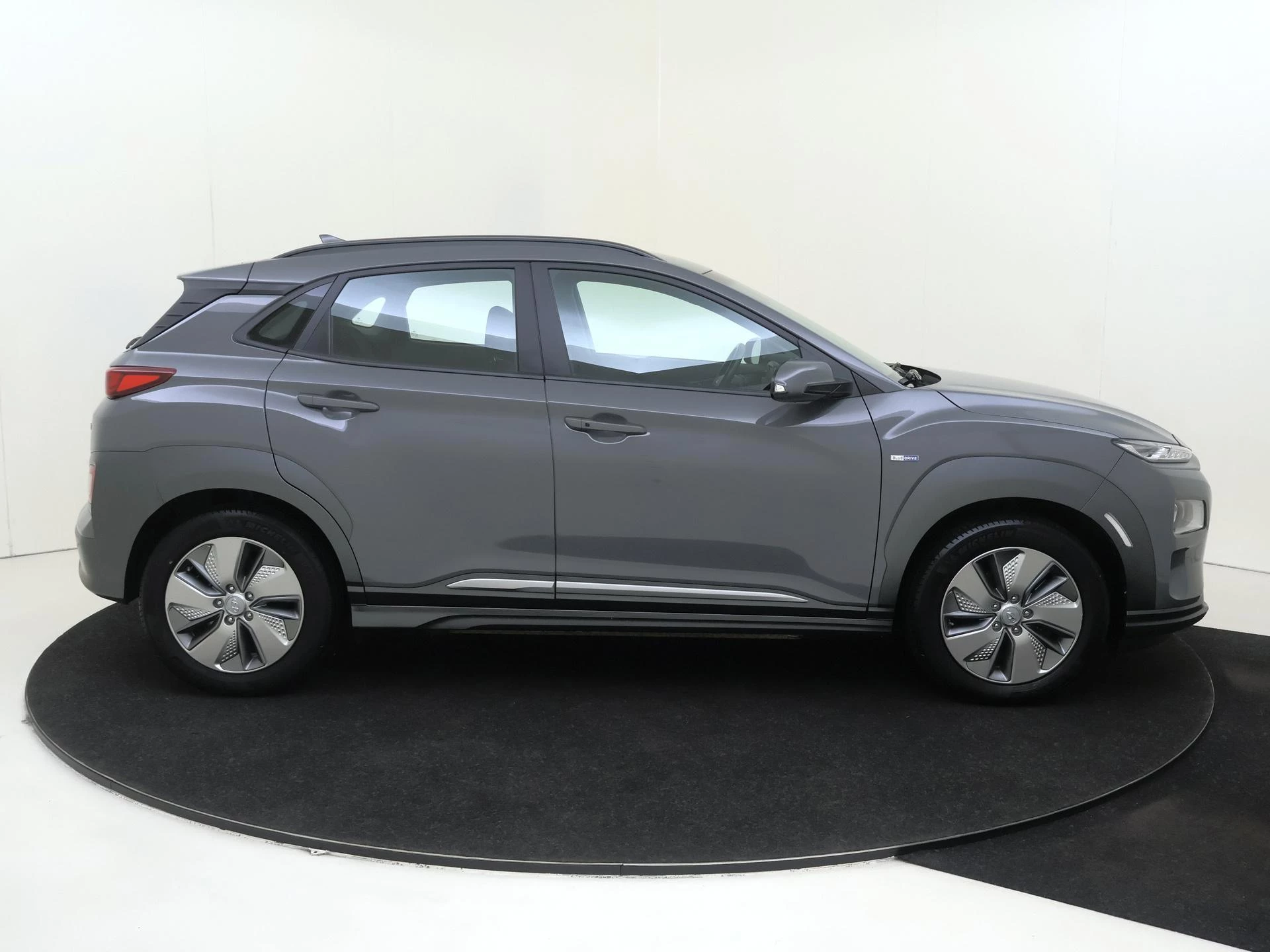Hyundai-Kona-image-8