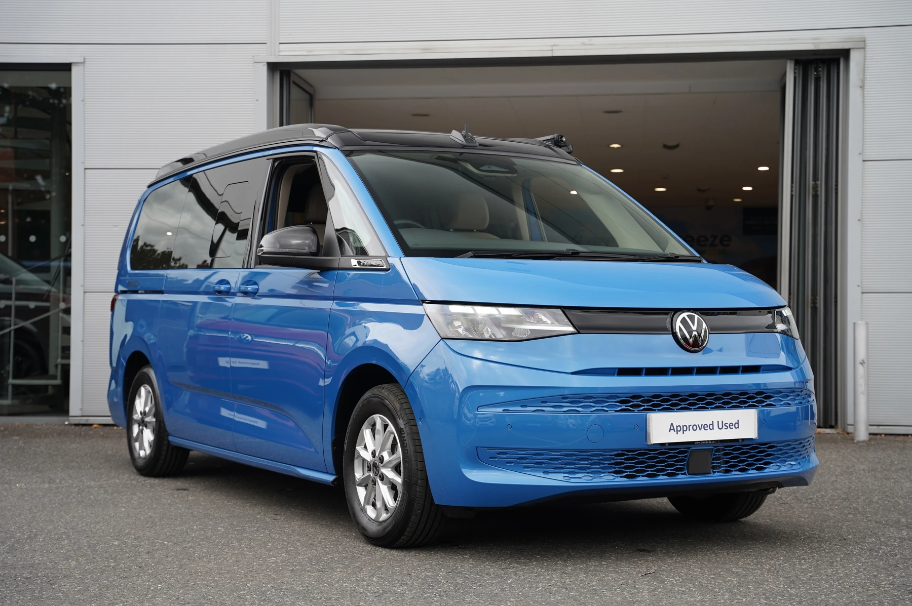 Volkswagen-California-image-0