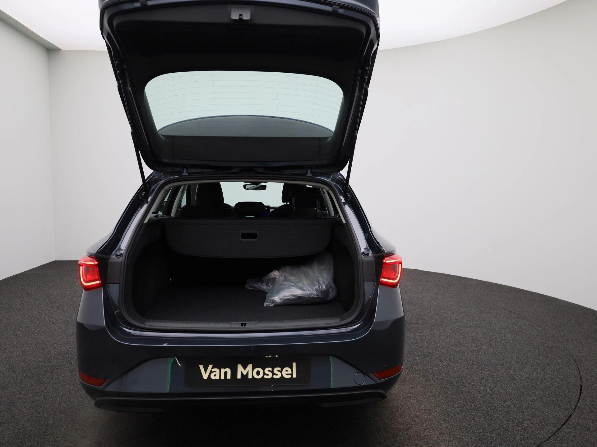 SEAT-Leon-image-11