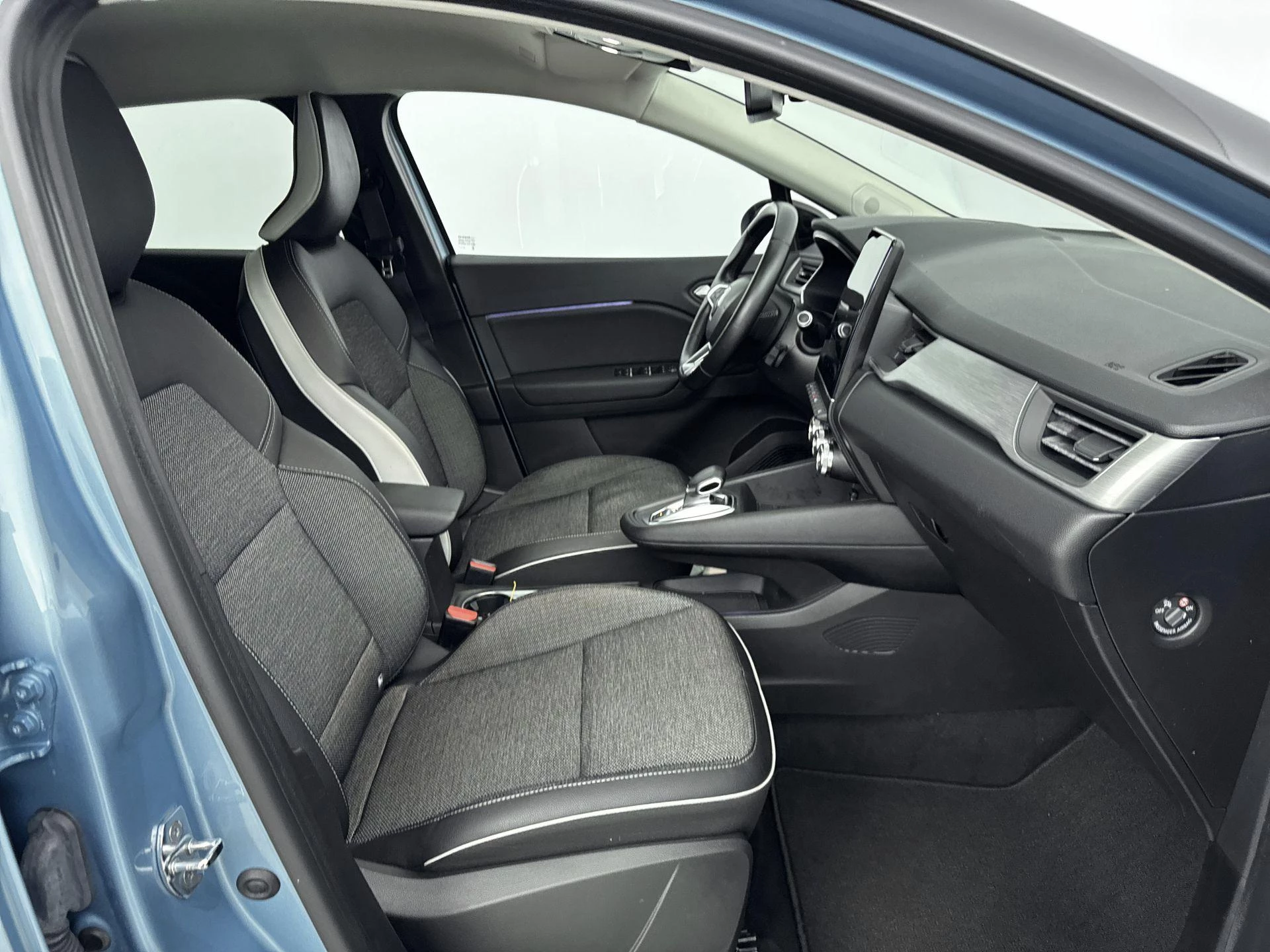 Renault-Captur-image-21