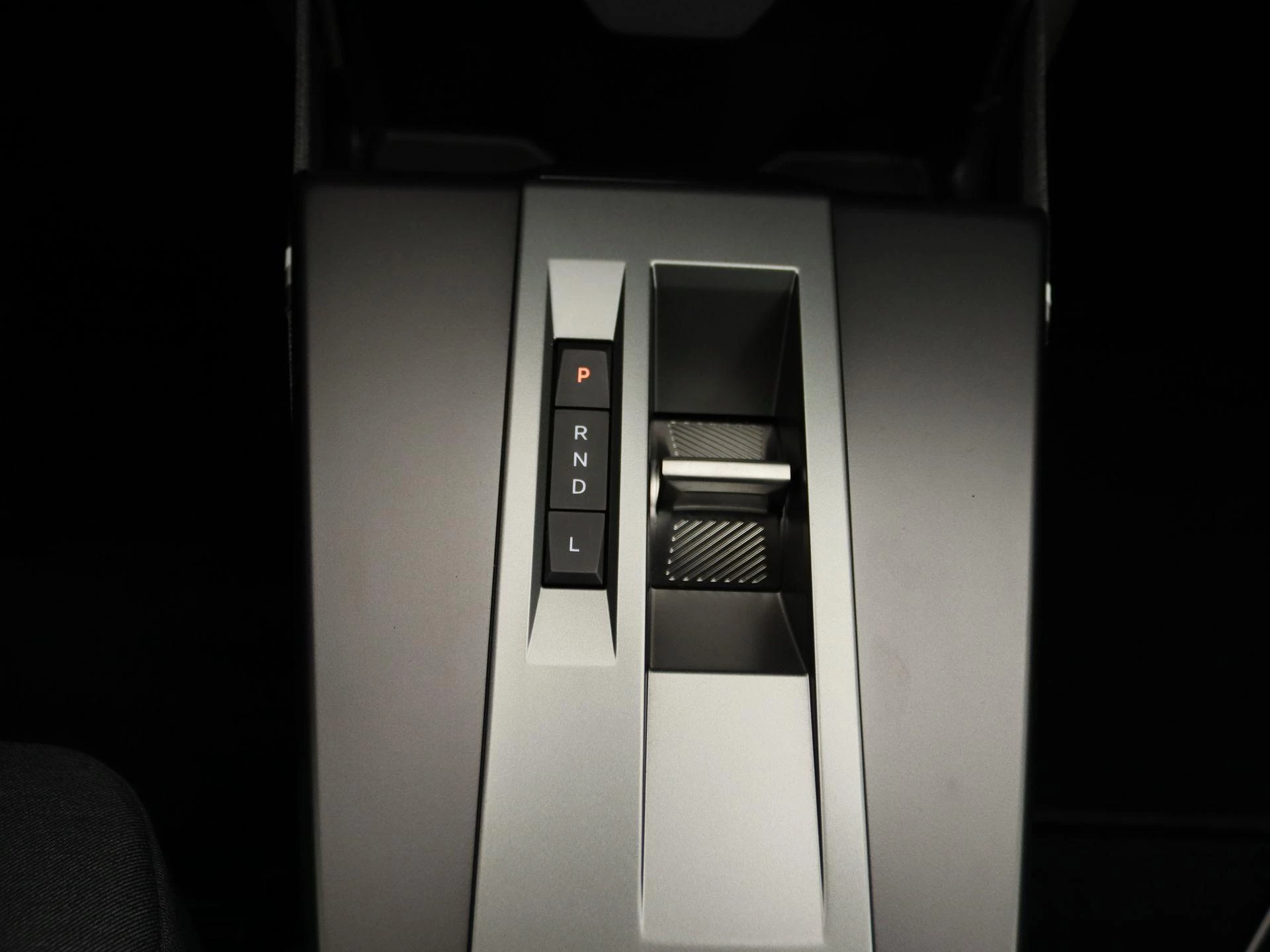 Opel-Frontera-image-10