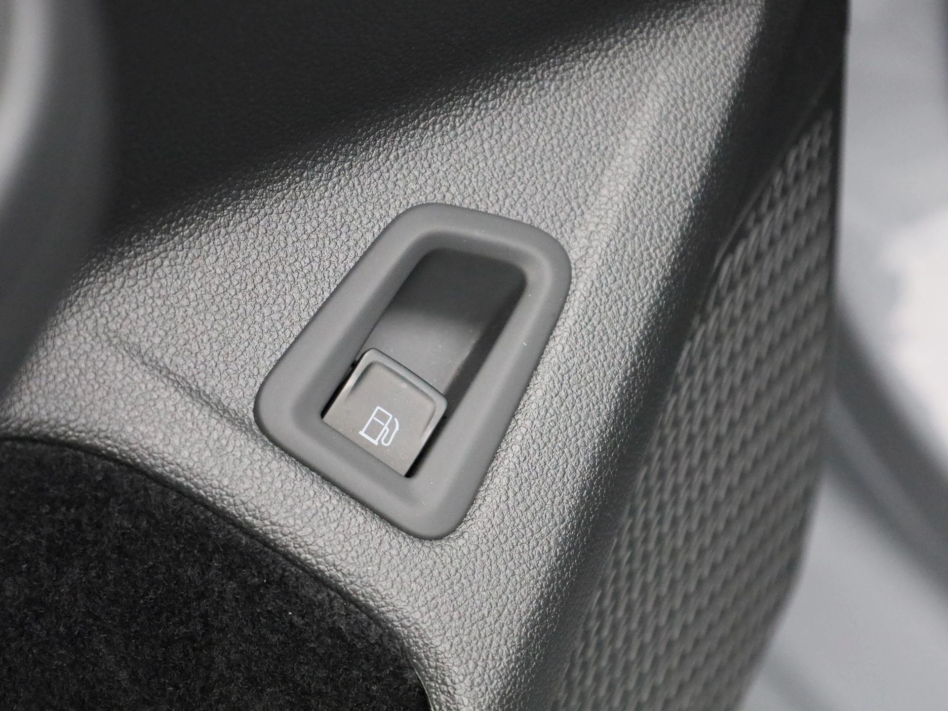 Volkswagen-Golf-image-38