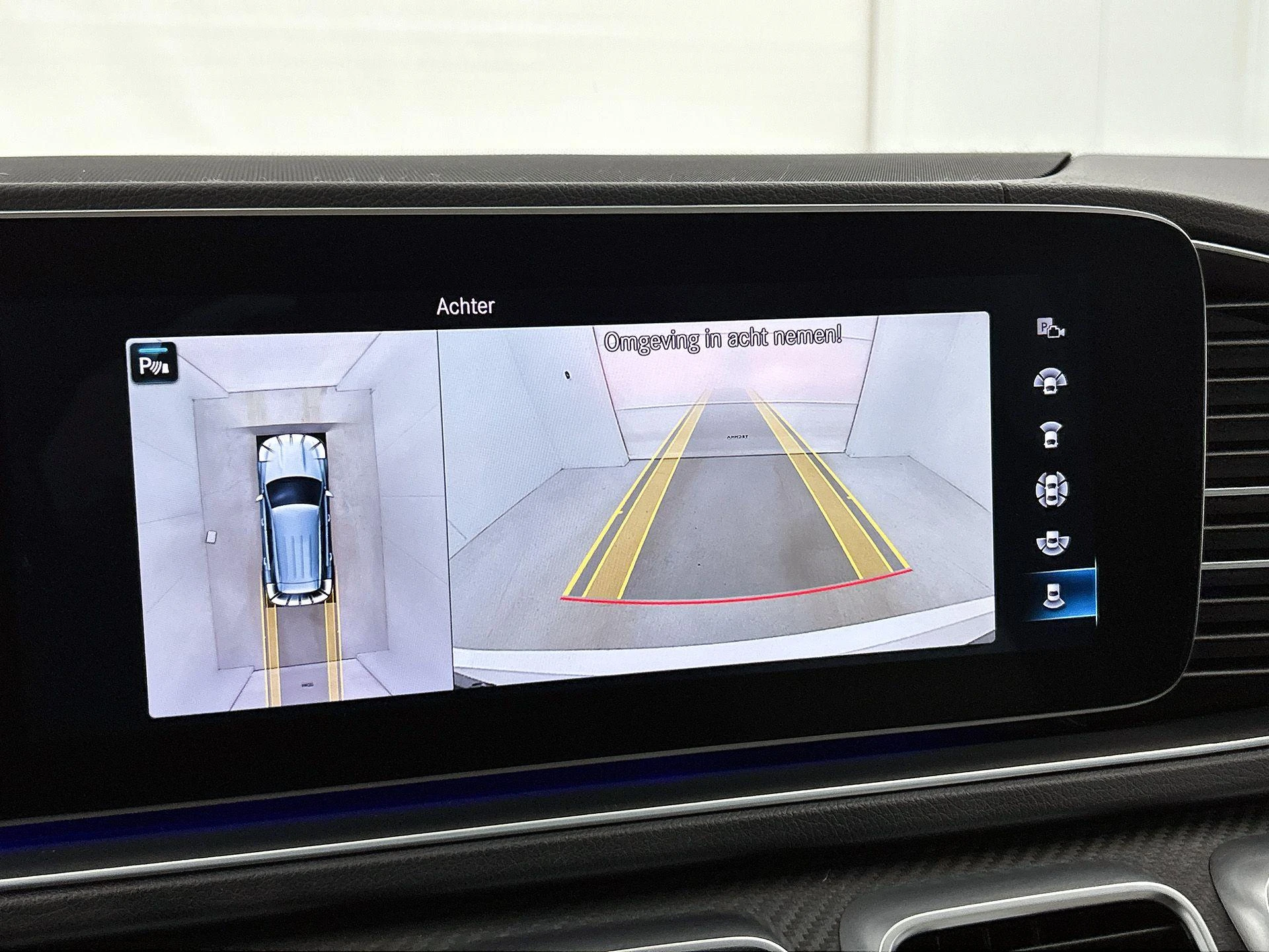 Mercedes-Benz-GLE-image-19