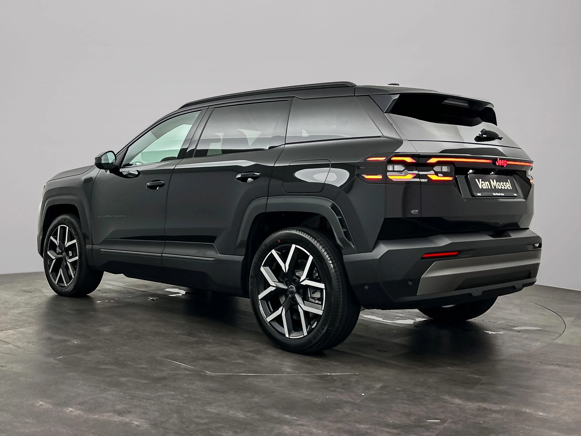 Jeep Compass First Edition 74 kWh