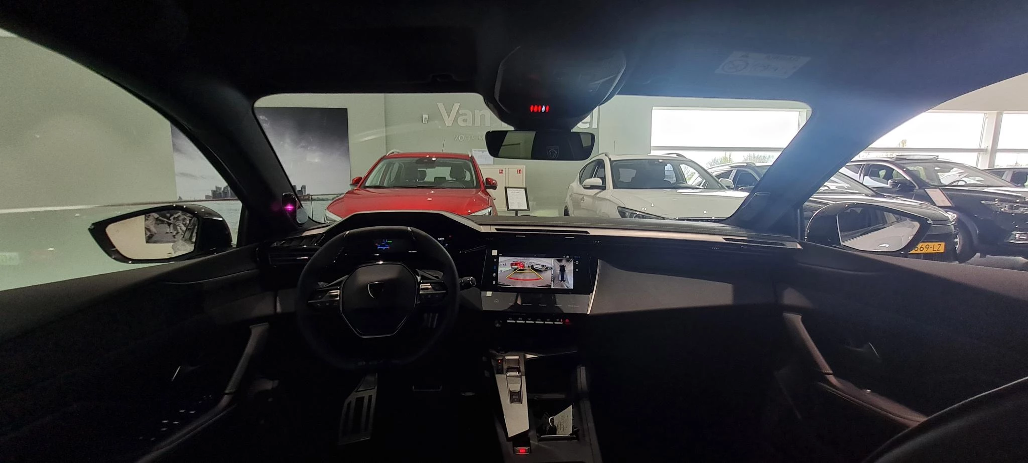 Peugeot-308-image-13