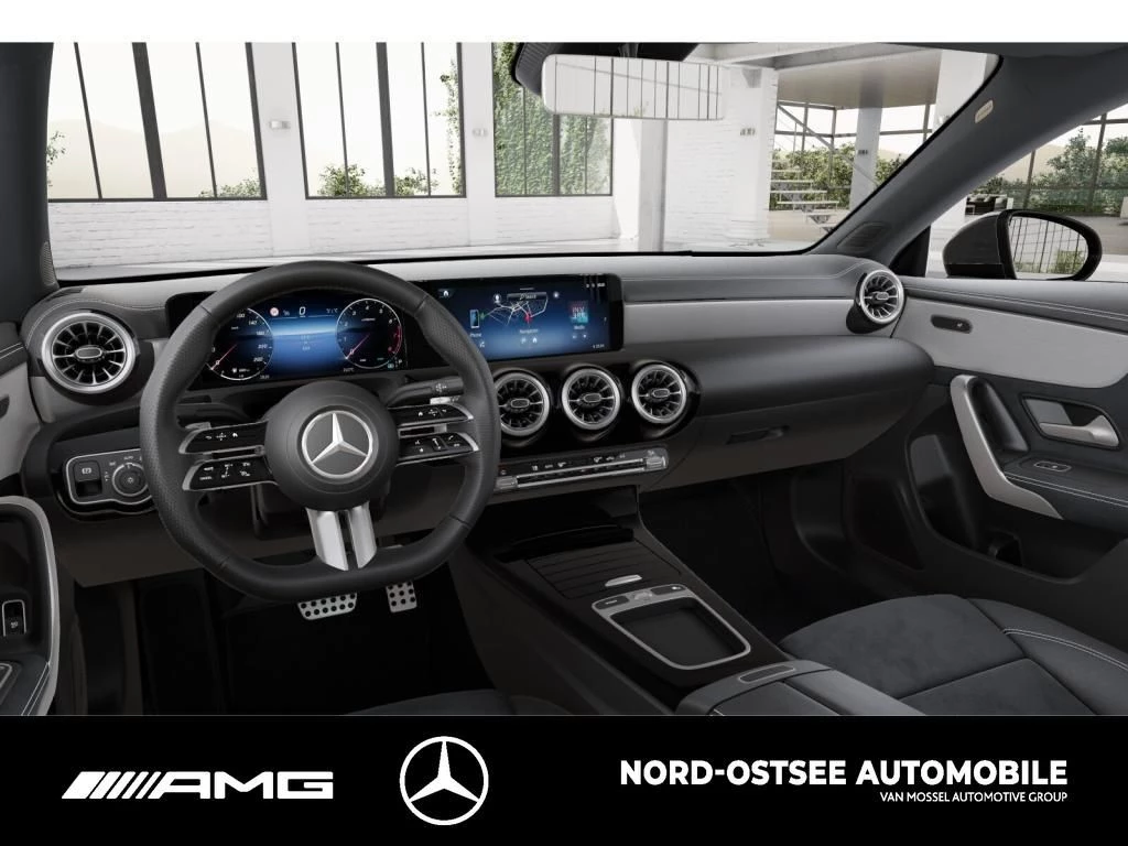 Mercedes-Benz CLA 180 AMG NIGHT PANO WINTER-PAKET 19Z DISTR. AMG Line