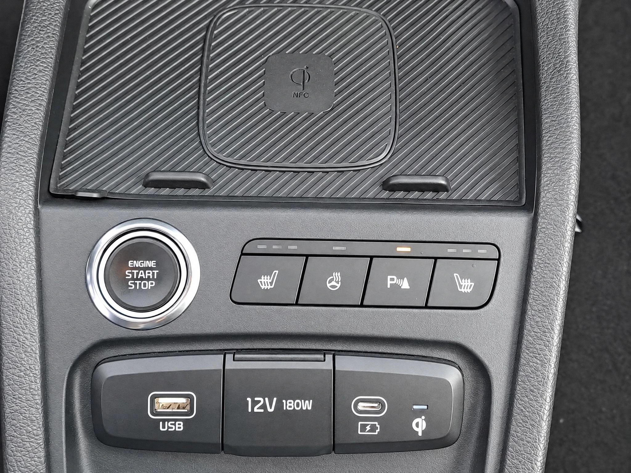 Kia-Stonic-image-12