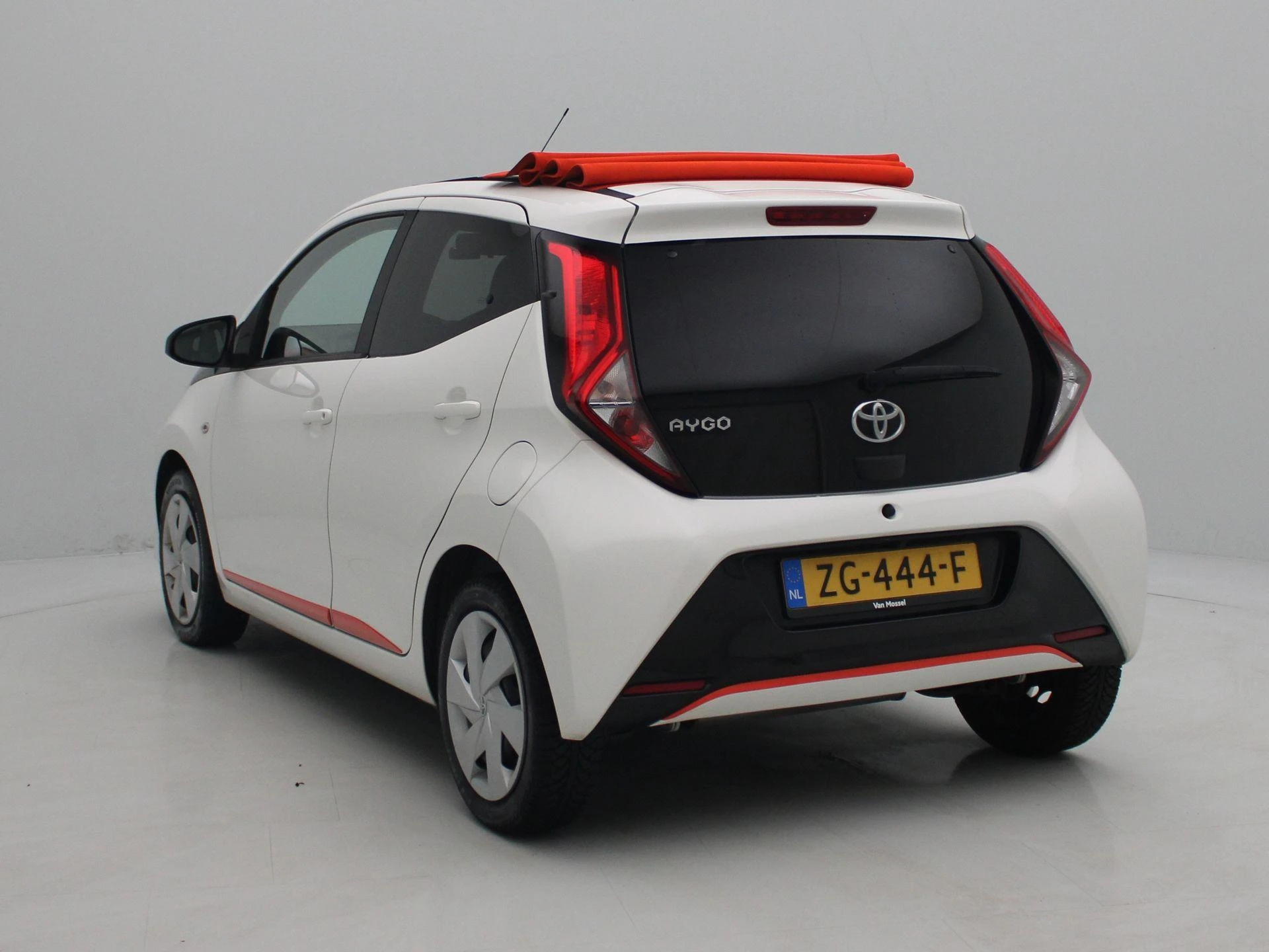 Toyota-Aygo-image-1