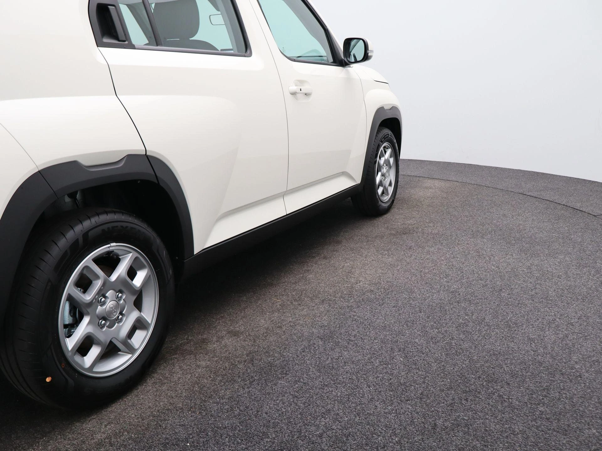 Hyundai-Inster-image-35