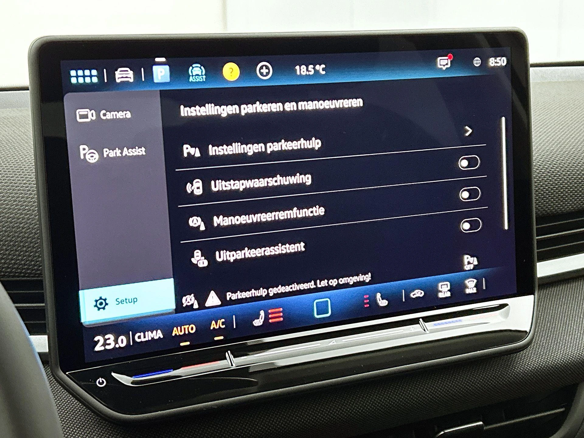 Volkswagen-T-Roc-image-11