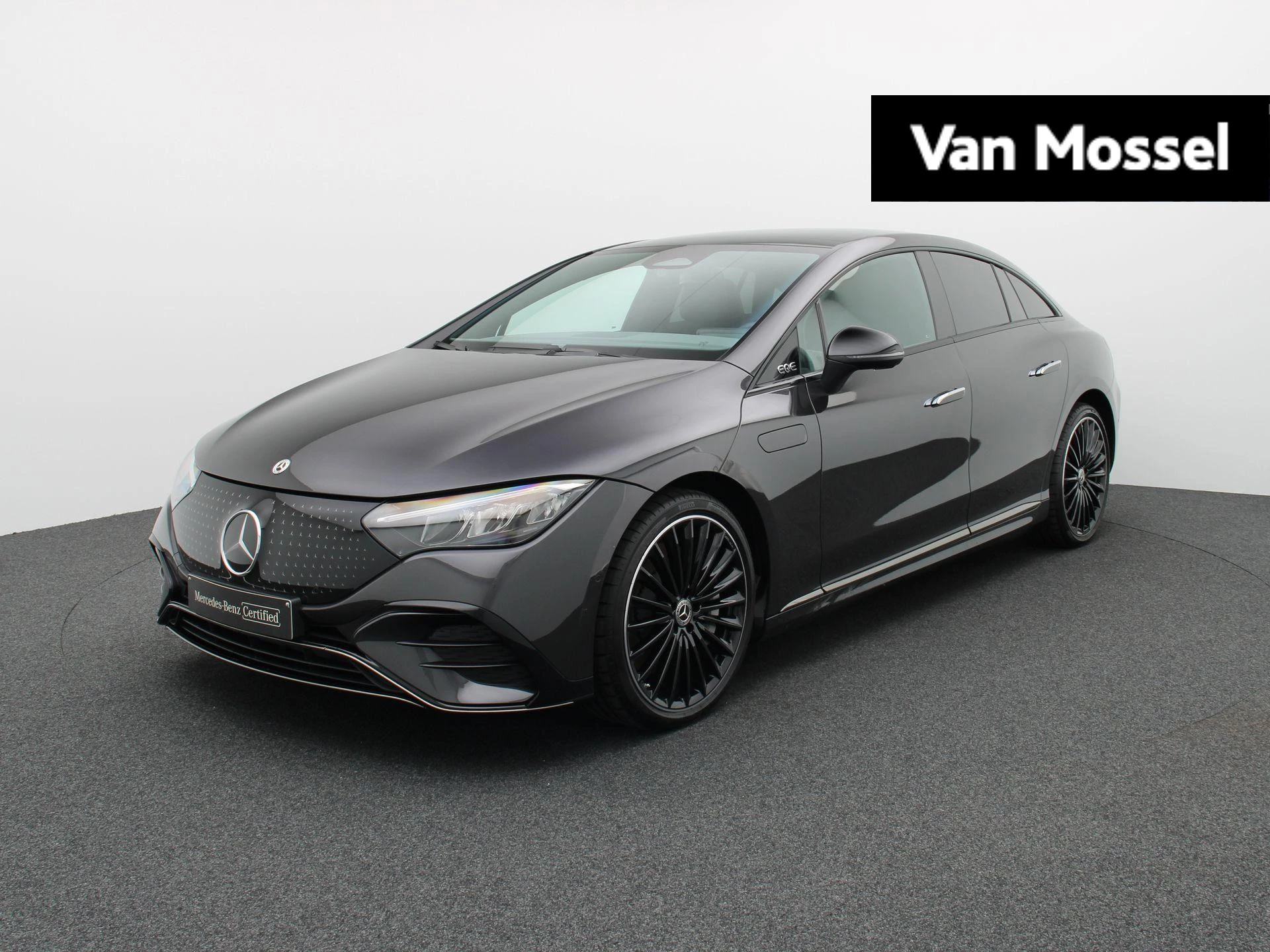 Mercedes-Benz-EQE-image-0