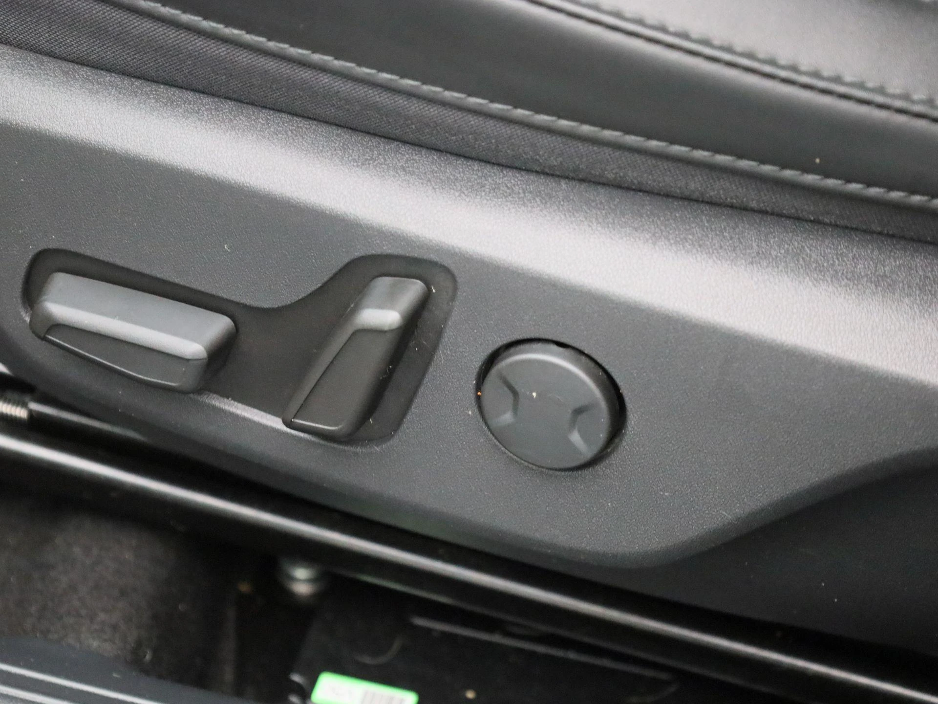 Kia-Niro-image-30