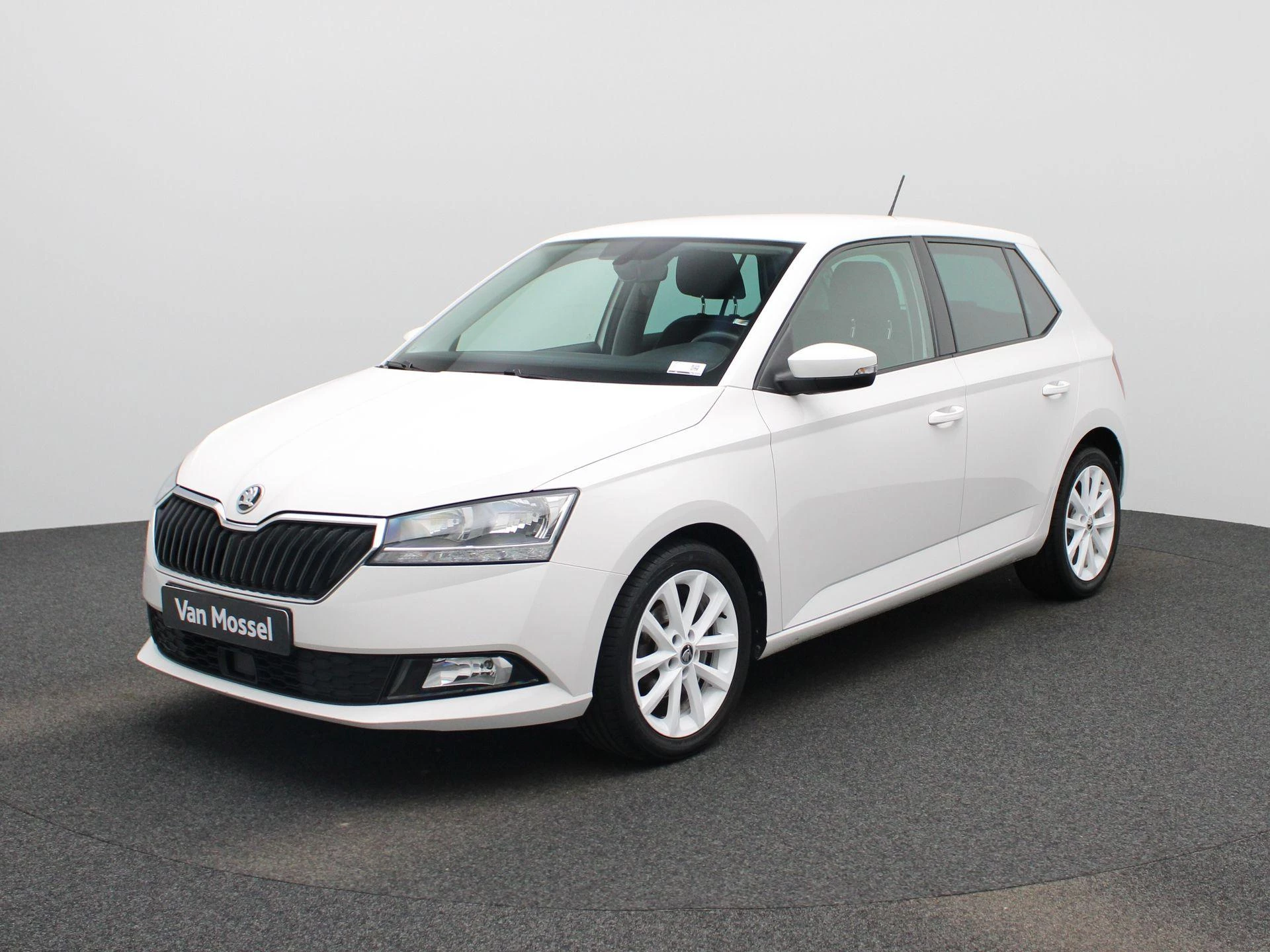 Škoda-Fabia-image-0