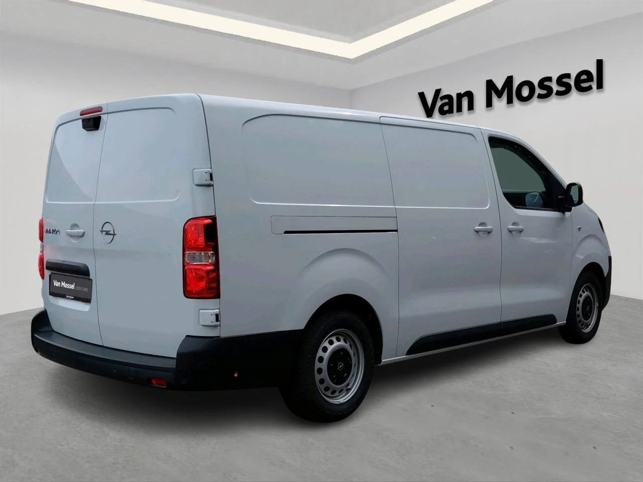 Opel-Vivaro-image-3