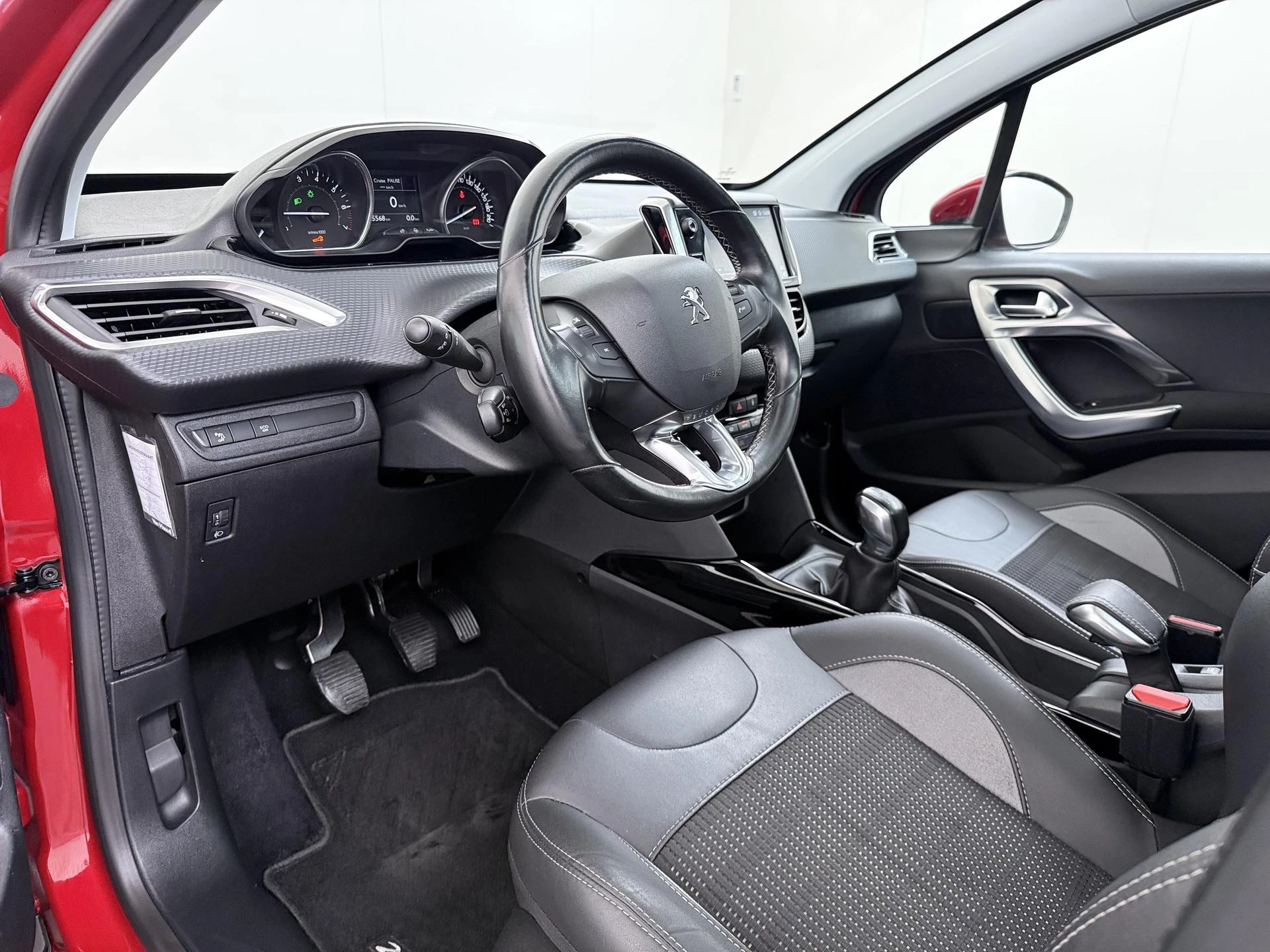 Peugeot 2008 1.2 PureTech Allure