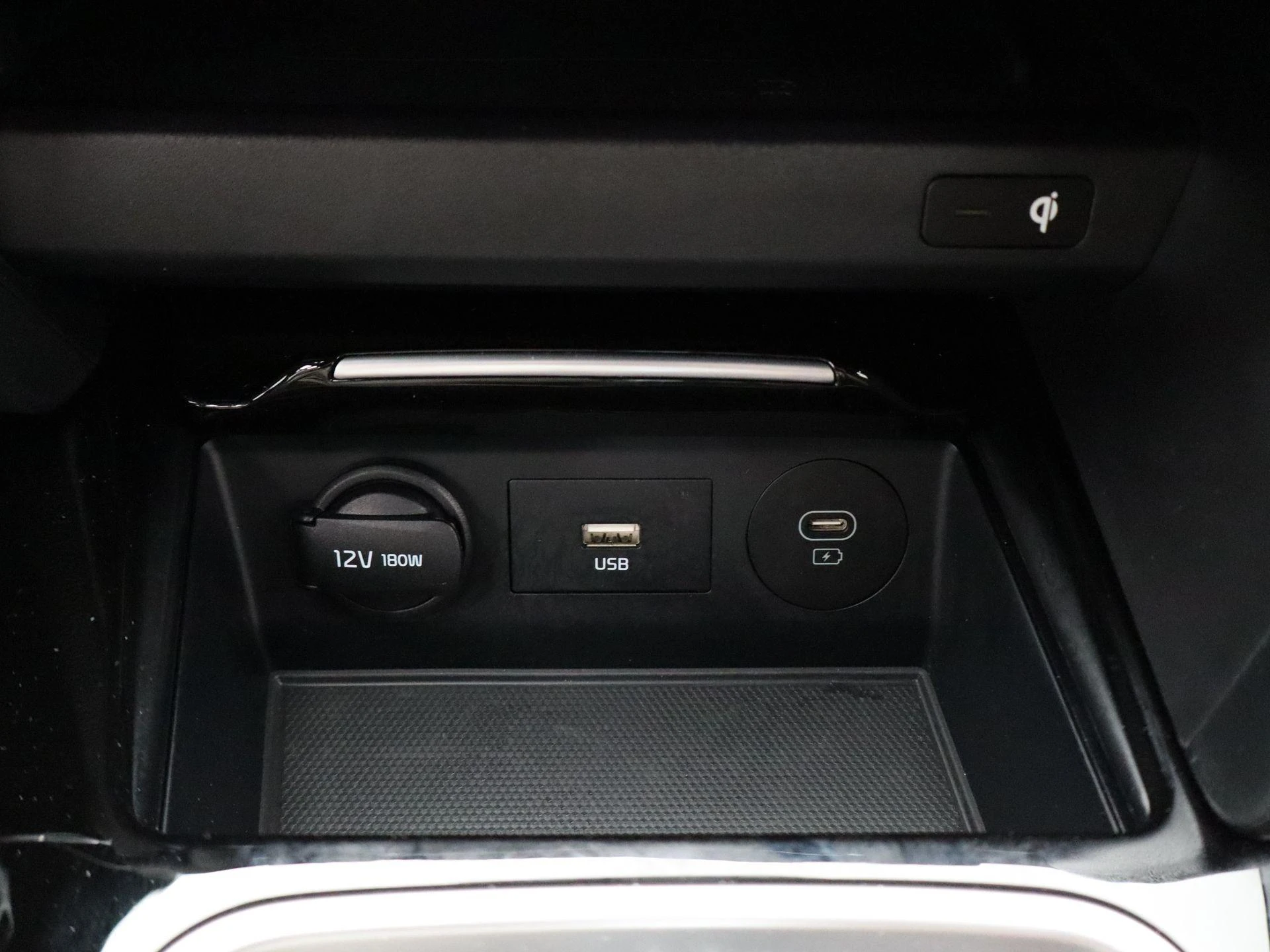 Kia-Ceed Sportswagon-image-22