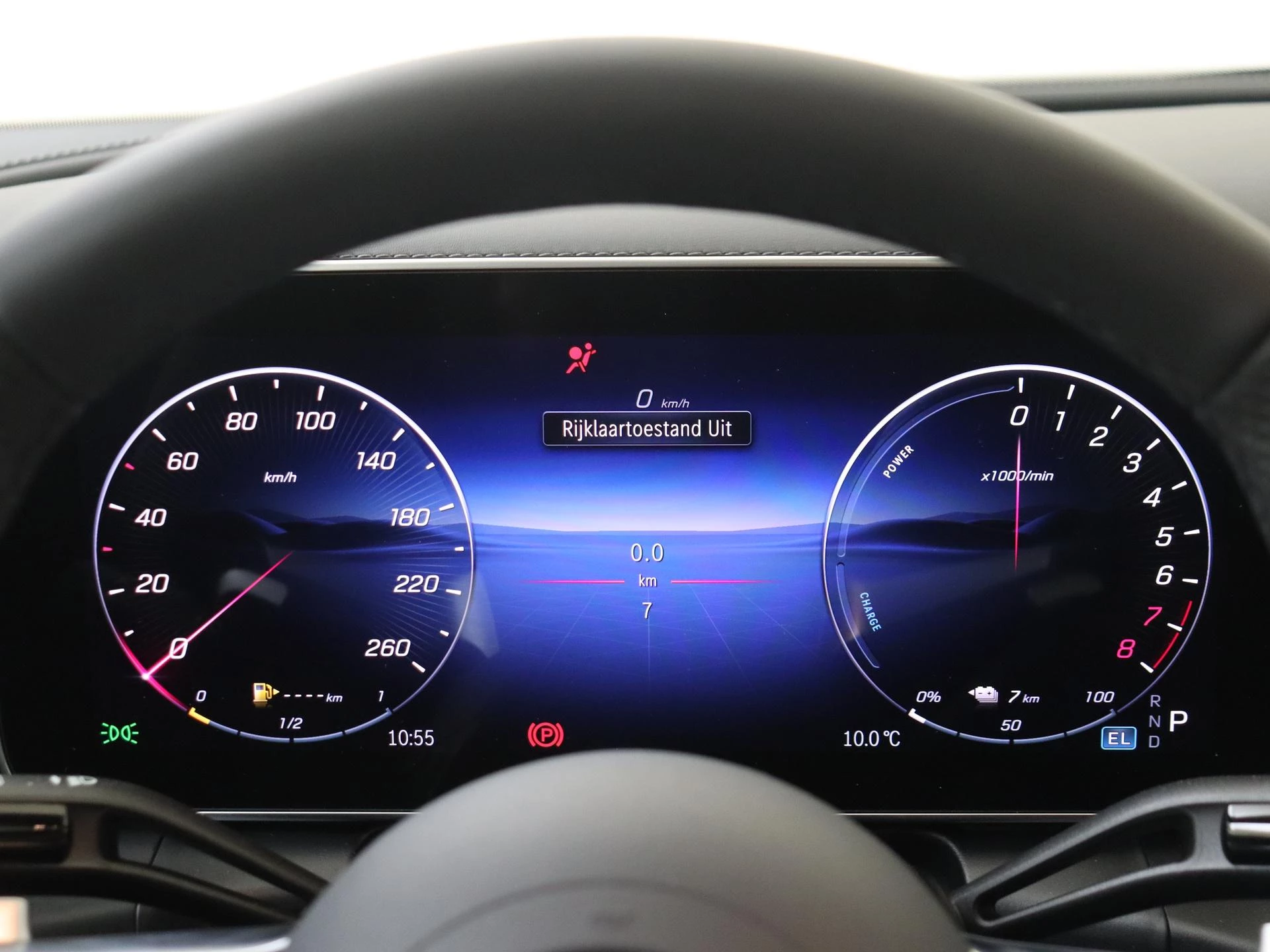 Mercedes-Benz-GLC-image-11