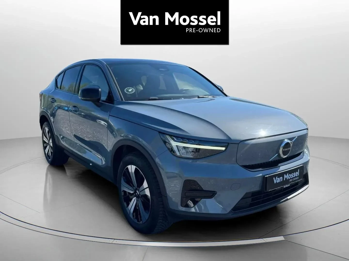 Volvo-C40-image-2