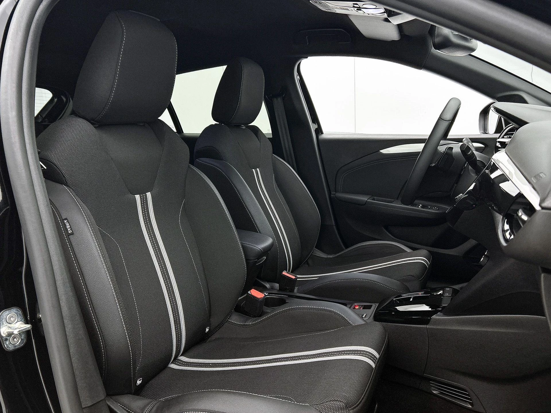 Opel-Corsa-image-22