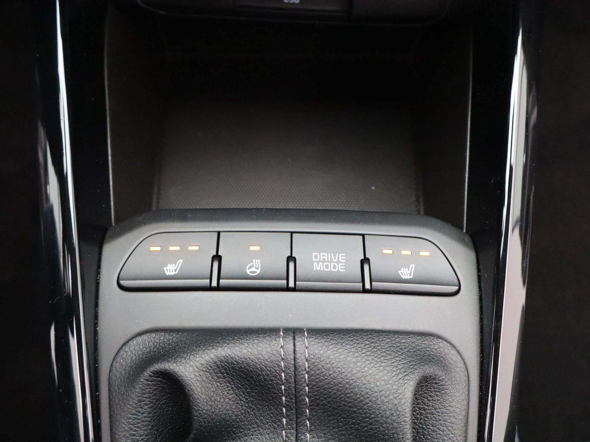 Kia Stonic 1.0 T-GDi MHEV DynamicPlusLine