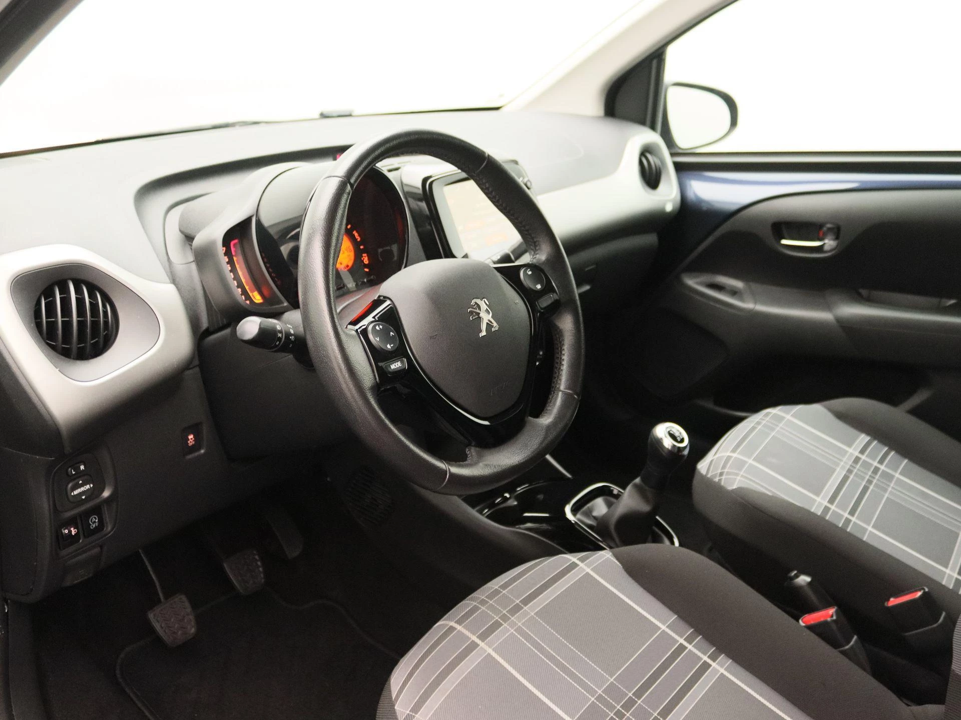 Peugeot 108 1.0 e-VTi Allure