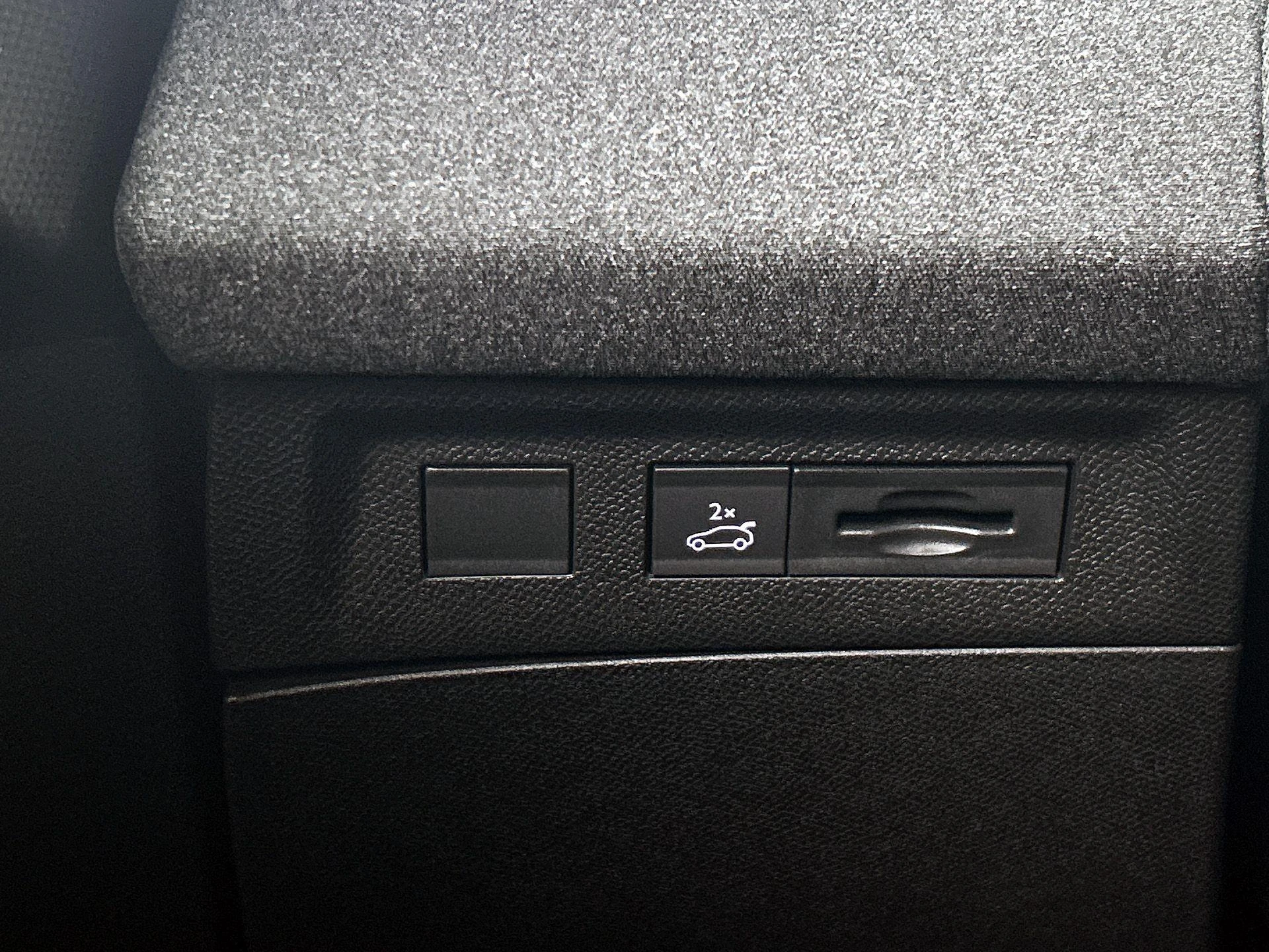 Opel-Grandland-image-33