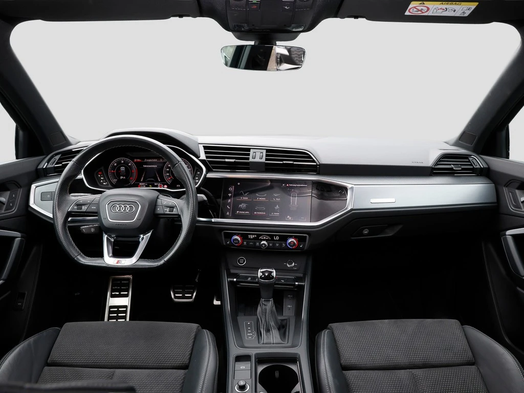 Audi-Q3-image-8
