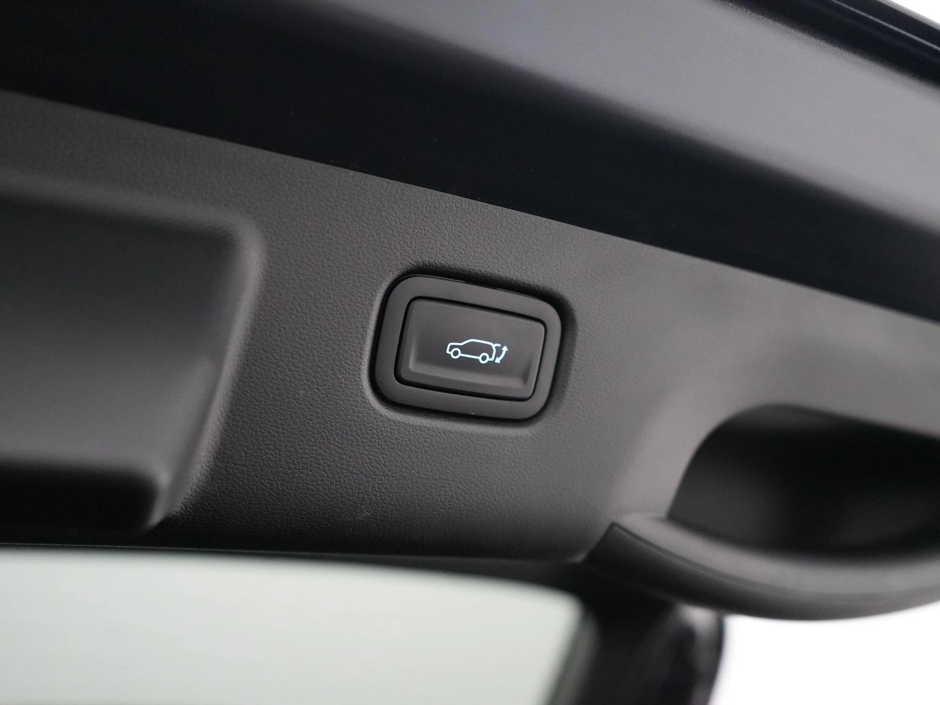 Hyundai-Kona-image-41