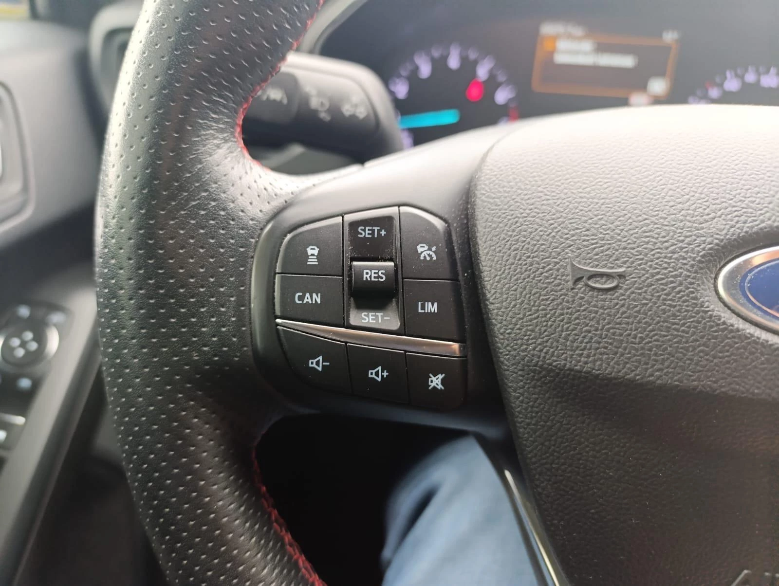 Ford-Focus-image-18