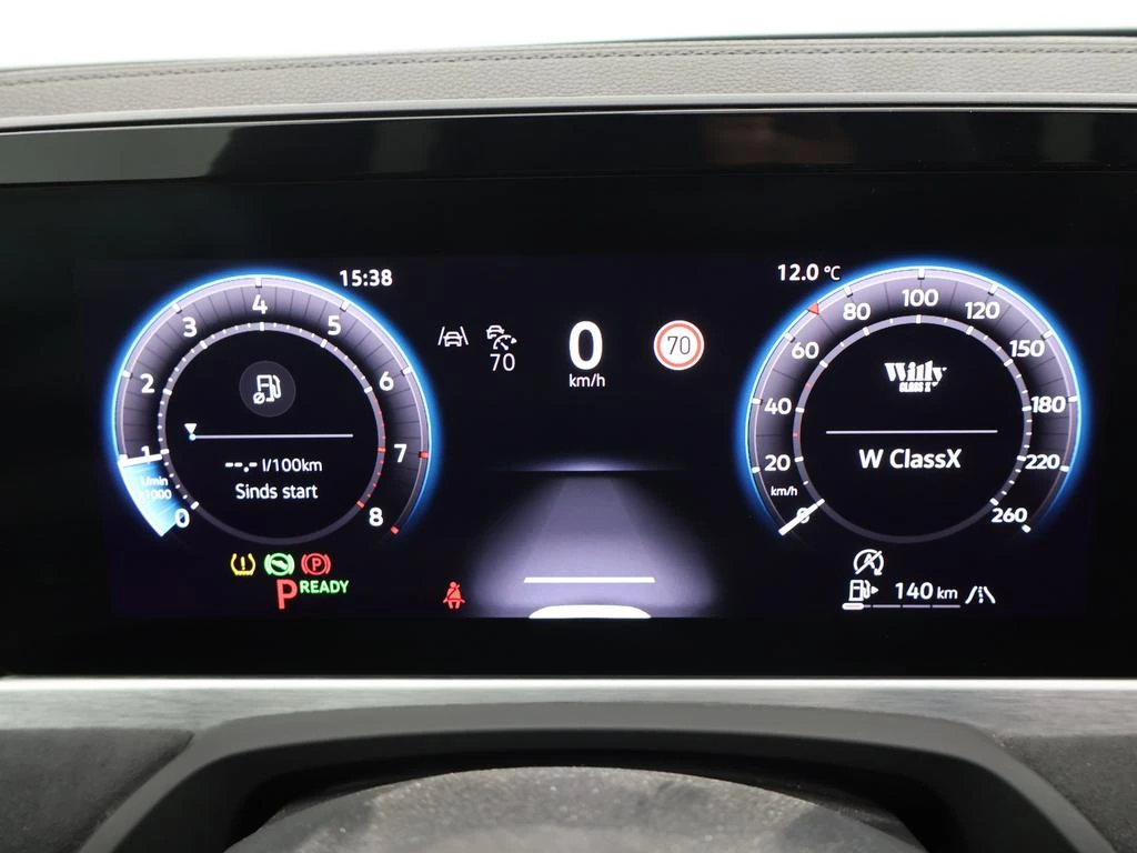 Volkswagen-Passat-image-21