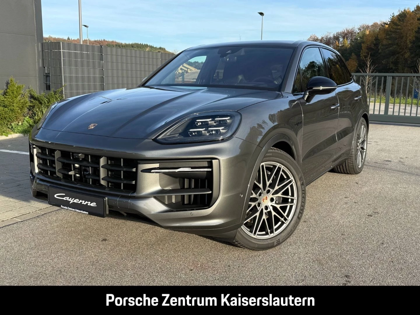 Porsche-Cayenne-image-0