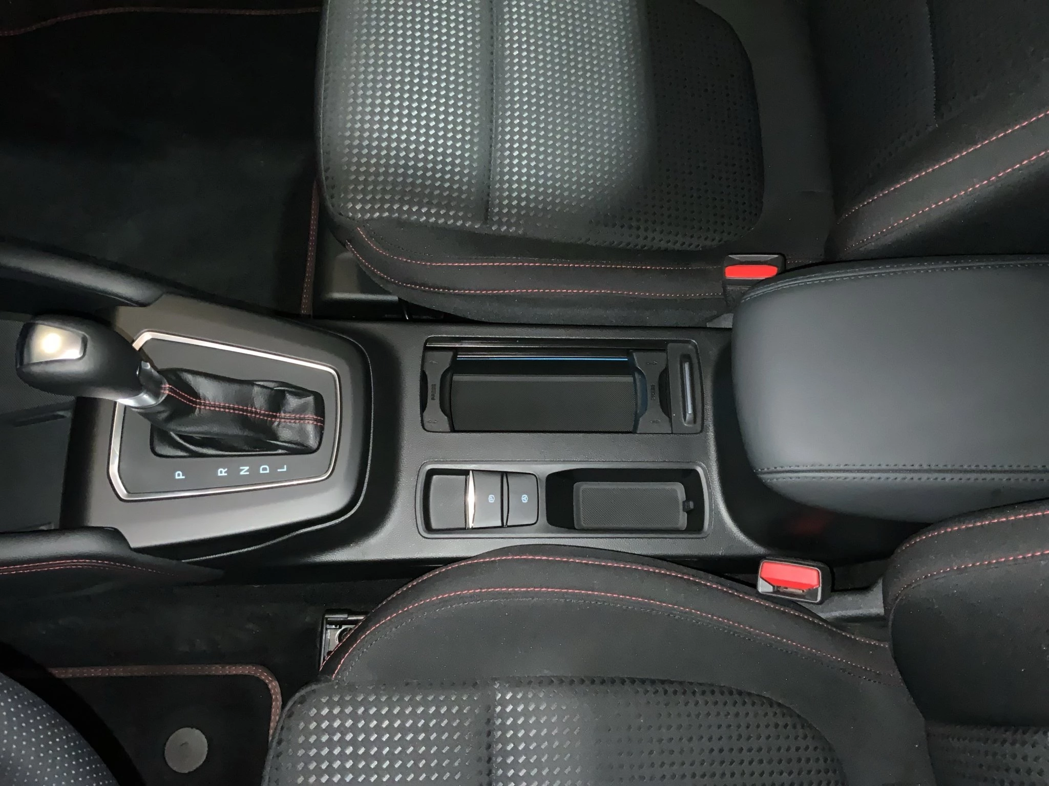 Ford Focus ST-Line X Turnier Aut.*AHK*ACC*HUD*KAM*NAVI*WINTER-PKT.