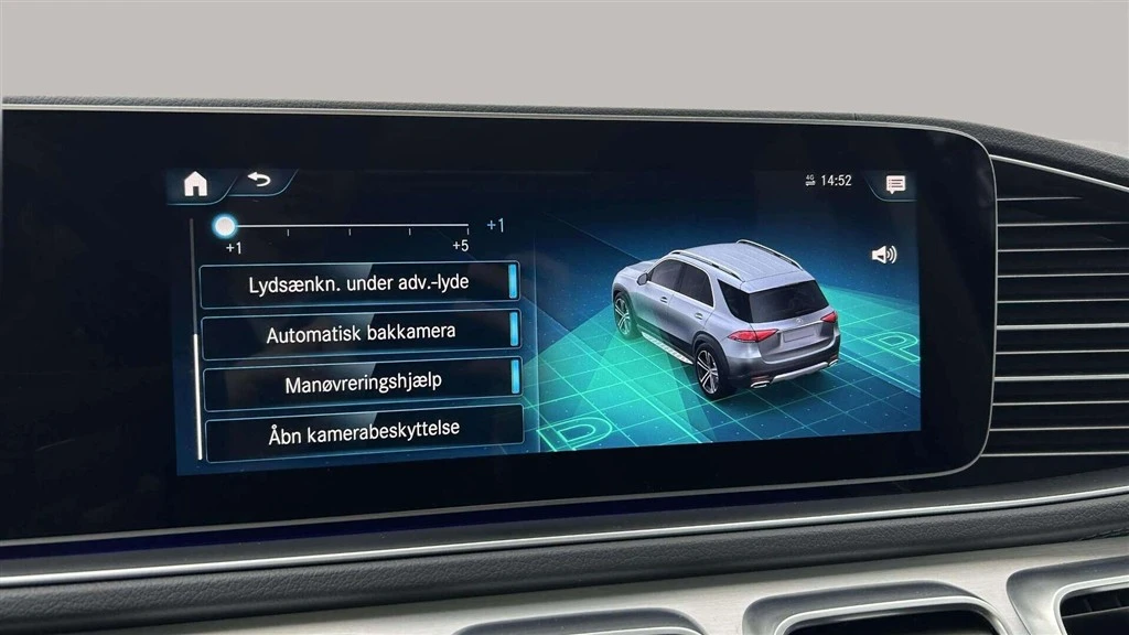 Mercedes-Benz-GLE-image-21