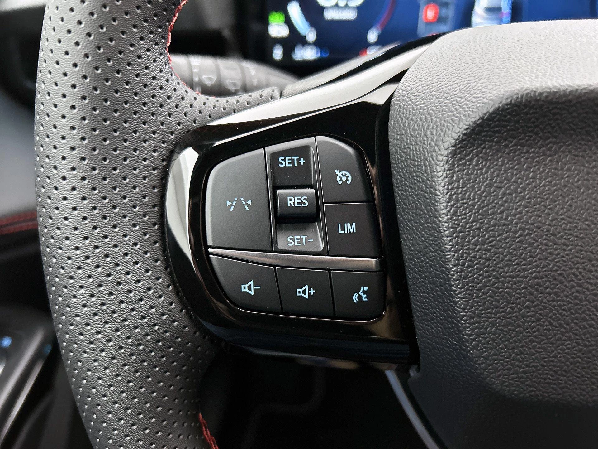 Ford-Puma-image-5