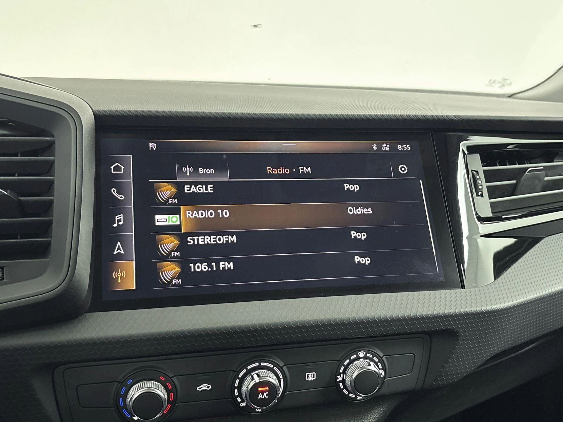 Audi-A1 Sportback-image-9