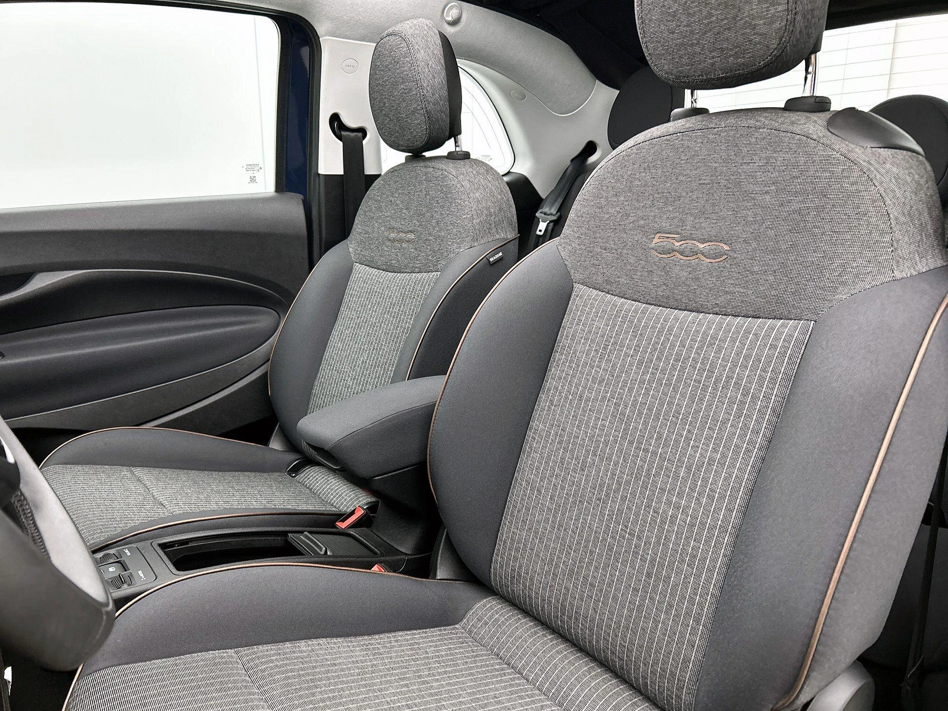 Fiat-500C-image-35