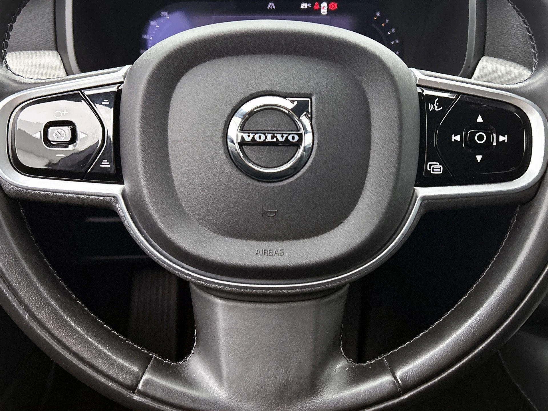 Volvo-V90-image-37