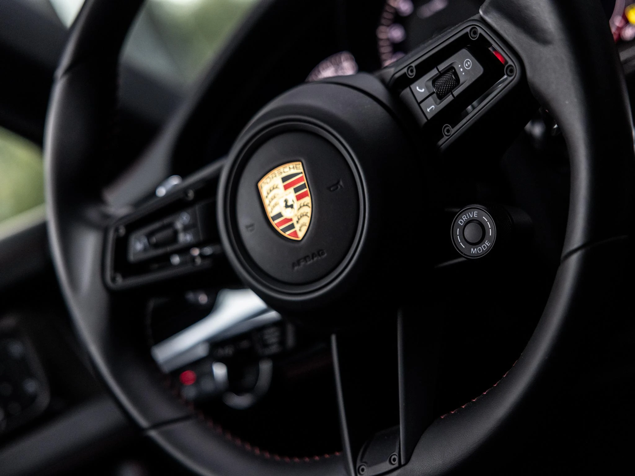Porsche-Panamera-image-29
