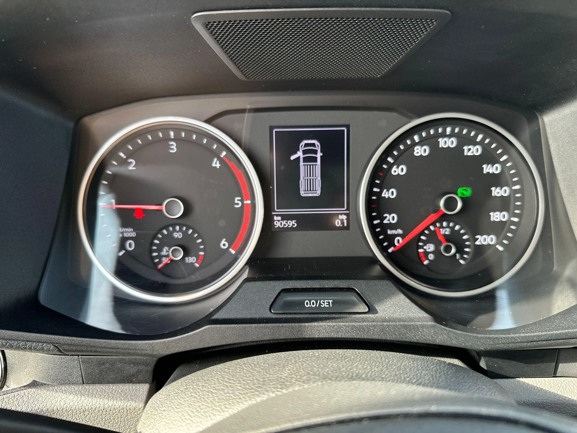 Volkswagen-Crafter-image-10