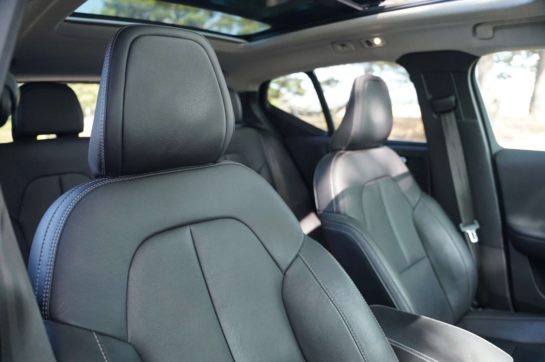 Volvo-XC40-image-25