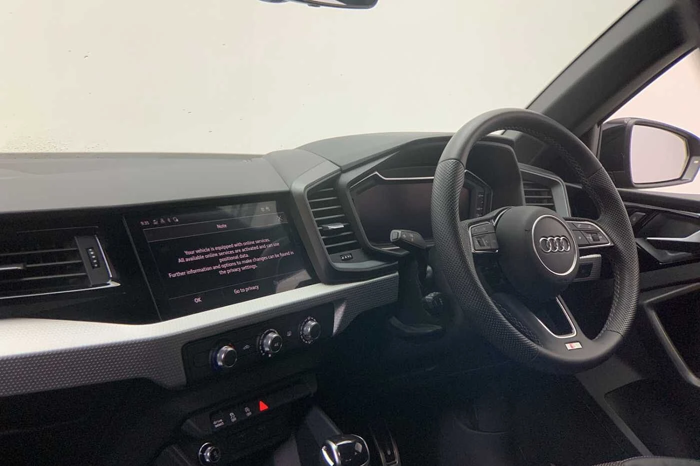 Audi-A1 Sportback-image-11