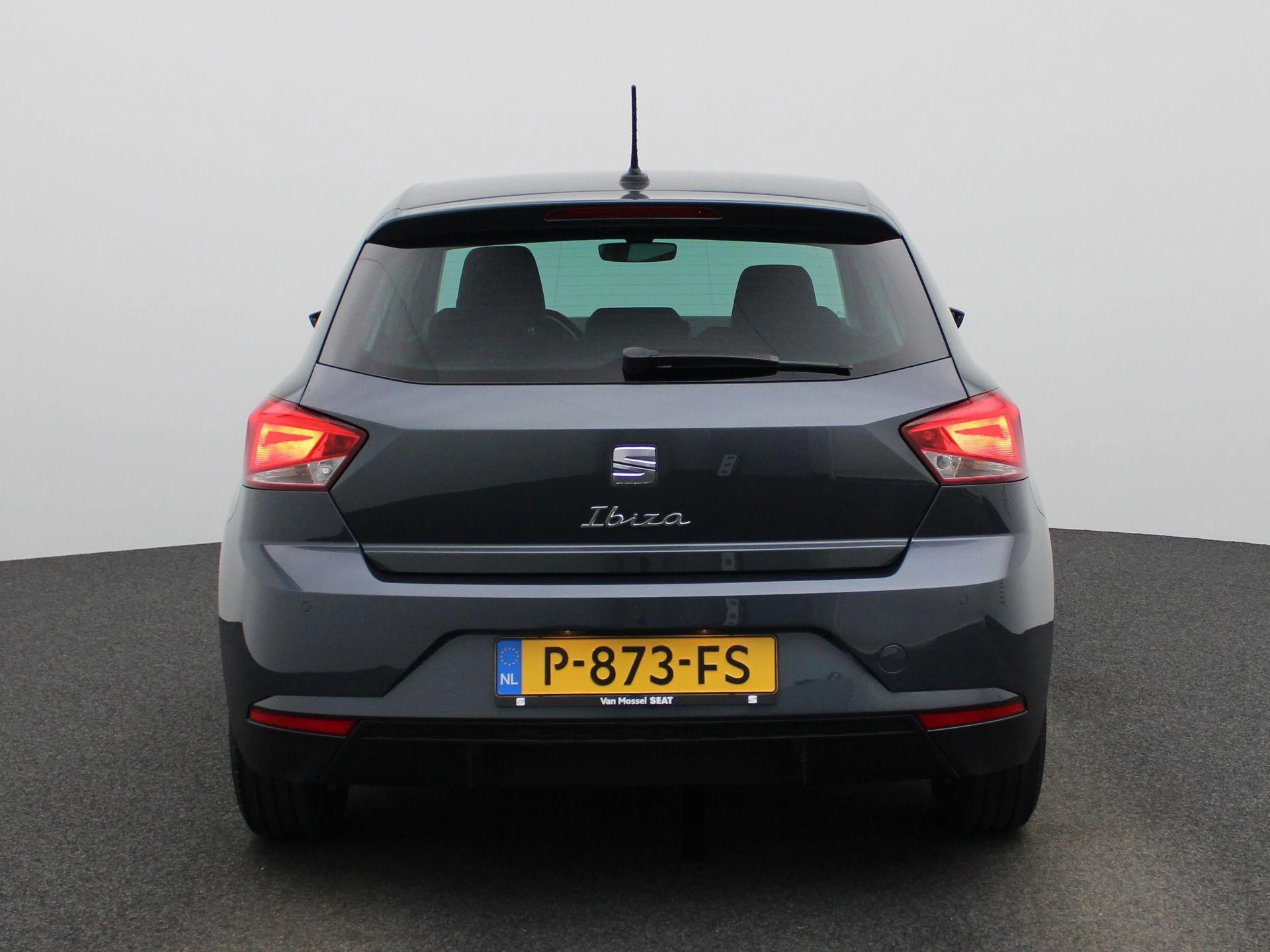 SEAT-Ibiza-image-6